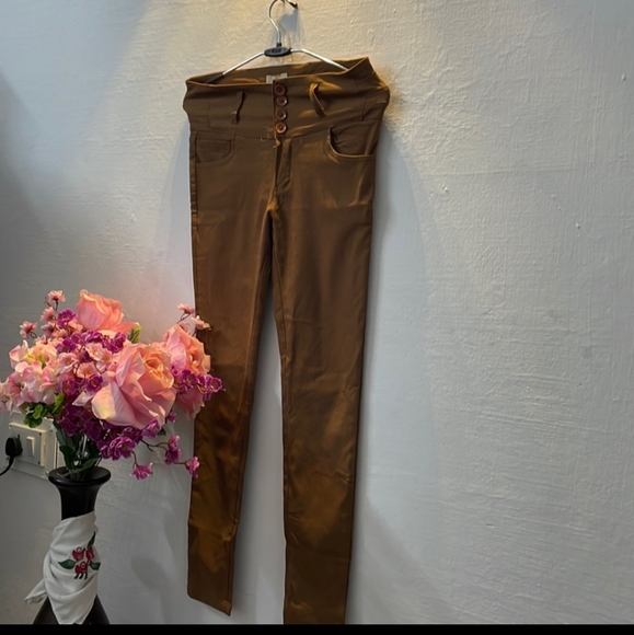 Denim - High waist denim